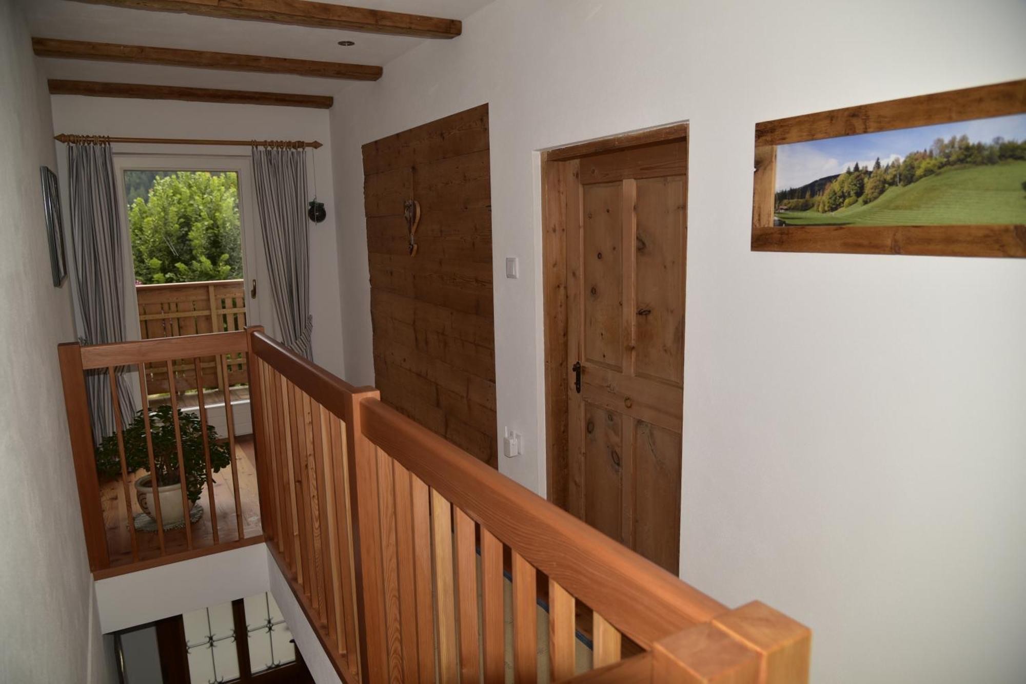 Apartement Schuster Lake Prags Braies Eksteriør bilde